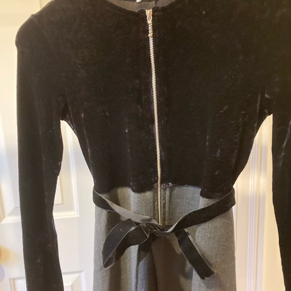 Blumarime dress. Velvet top-to-waist/wool from waist down. Embroidery. Size 6 - Picture 4 of 10